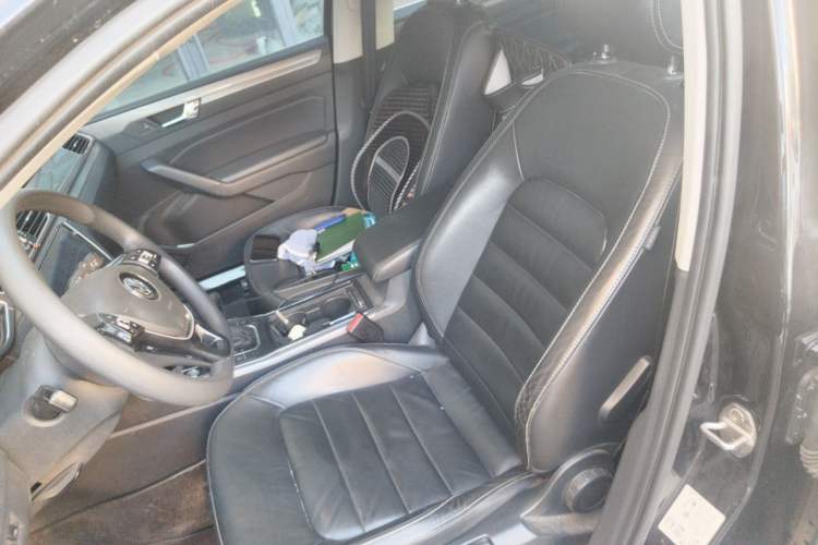 Used Volkswagen Passat 2017 280TSI DSG Luxury Edition Left Front Seat