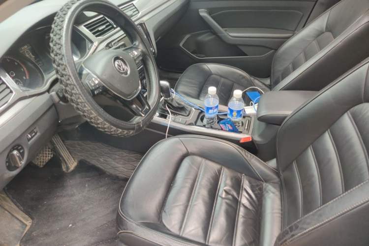 Used Volkswagen Passat 2017 330TSI DSG Luxury Edition Left Front Seat