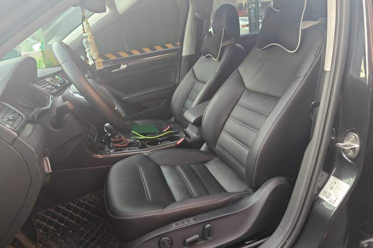 Used Volkswagen Passat 2017 330TSI DSG Prestige Edition Left Front Seat