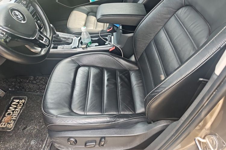 Used Volkswagen Passat 2017 330TSI DSG Luxury Edition Left Front Seat