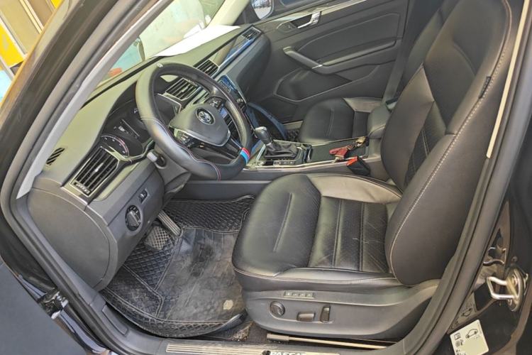 Used Volkswagen Passat 2017 380TSI DSG Prestige Edition Left Front Seat