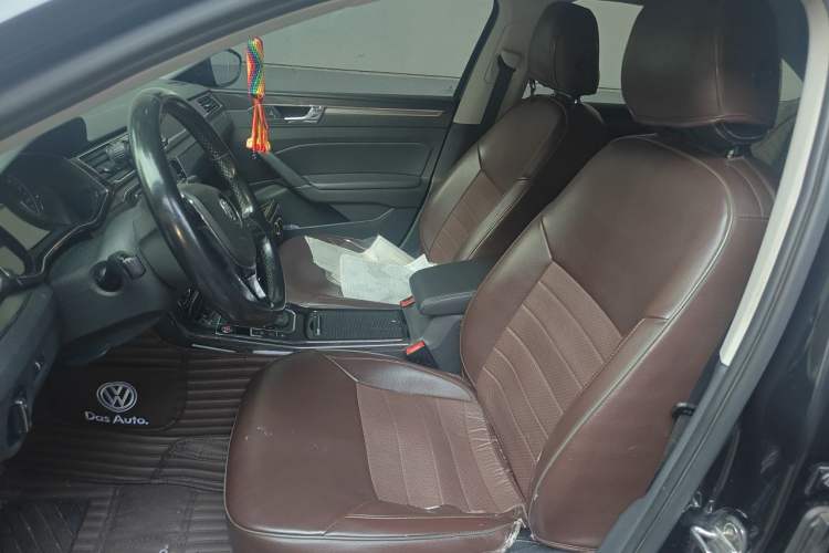 Used Volkswagen Passat 2017 330TSI DSG Prestige Edition Left Front Seat