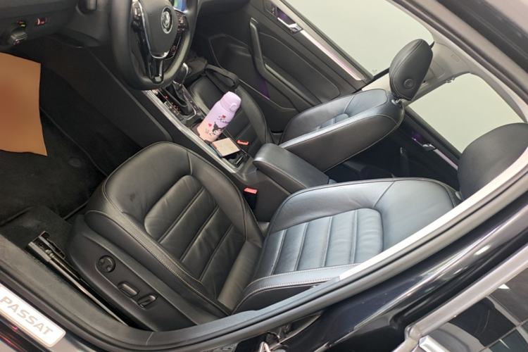 Used Volkswagen Passat 2017 330TSI DSG Luxury Edition Left Front Seat