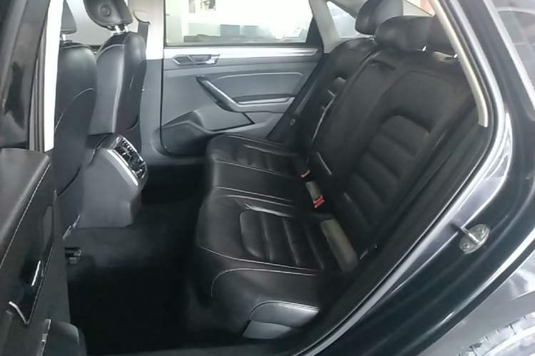 Used Volkswagen Passat 2017 330TSI DSG Luxury Edition Left Rear Seat