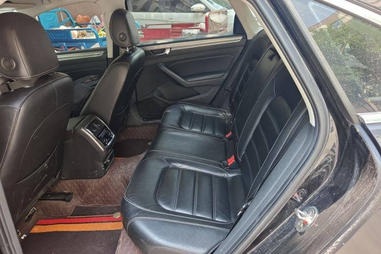 Used Volkswagen Passat 2017 330TSI DSG Luxury Edition Left Rear Seat