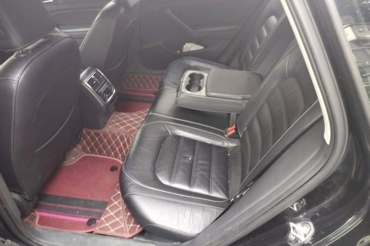 Used Volkswagen Passat 2017 280TSI DSG Luxury Edition Left Rear Seat