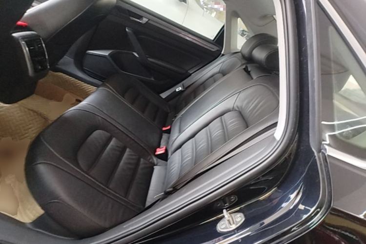 Used Volkswagen Passat 2017 330TSI DSG Luxury Edition Left Rear Seat