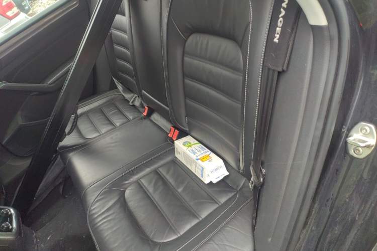 Used Volkswagen Passat 2017 330TSI DSG Luxury Edition Left Rear Seat
