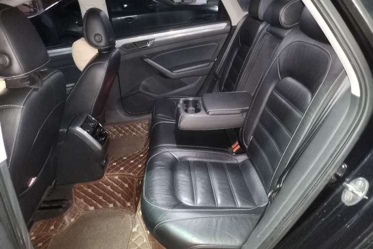 Used Volkswagen Passat 2017 330TSI DSG Luxury Edition Left Rear Seat