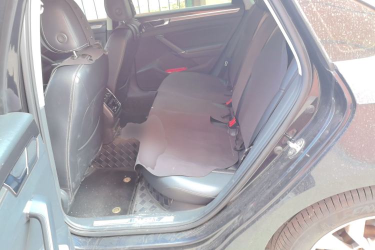 Used Volkswagen Passat 2017 330TSI DSG Prestige Edition Left Rear Seat