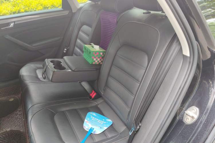 Used Volkswagen Passat 2017 330TSI DSG Luxury Edition Left Rear Seat