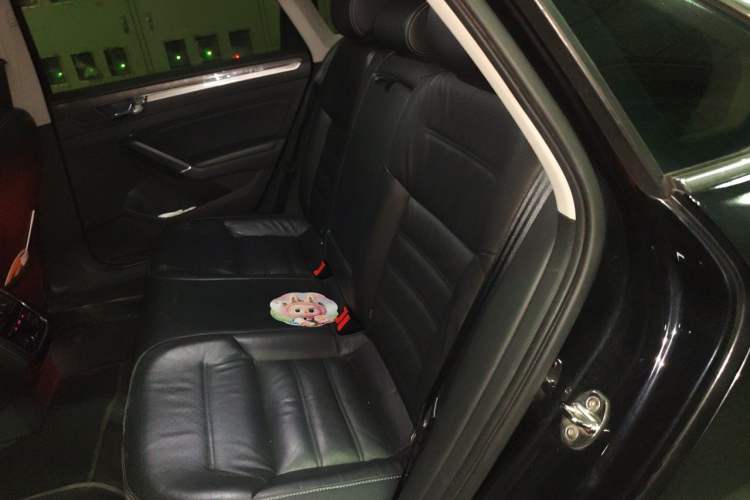 Used Volkswagen Passat 2017 330TSI DSG Prestige Edition Left Rear Seat