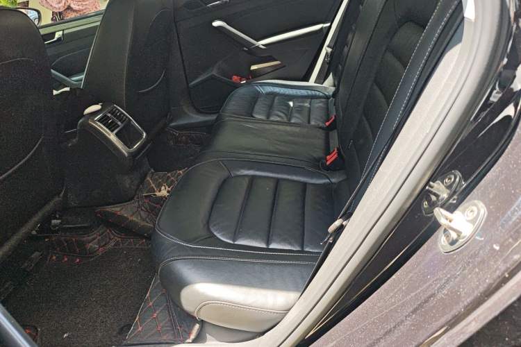 Used Volkswagen Passat 2017 330TSI DSG Luxury Edition Left Rear Seat