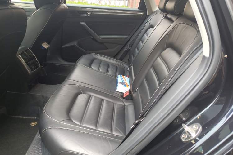 Used Volkswagen Passat 2017 330TSI DSG Luxury Edition Left Rear Seat