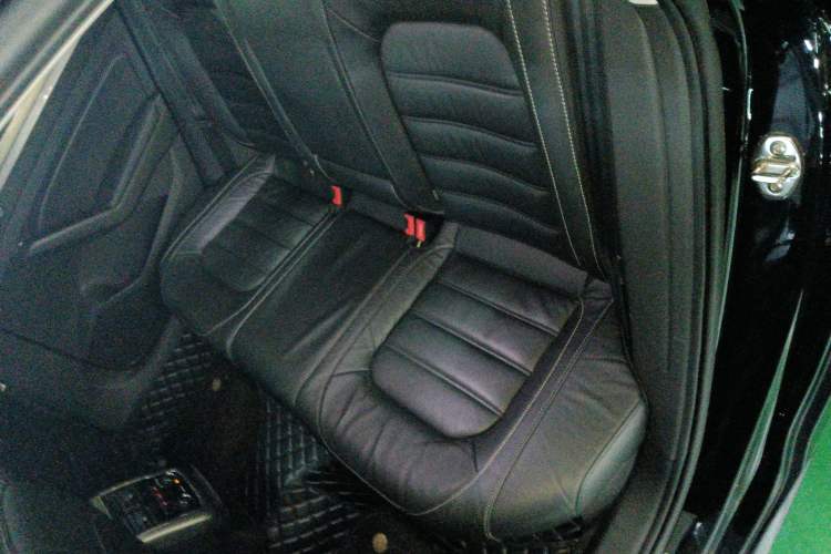 Used Volkswagen Passat 2017 330TSI DSG Luxury Edition Left Rear Seat