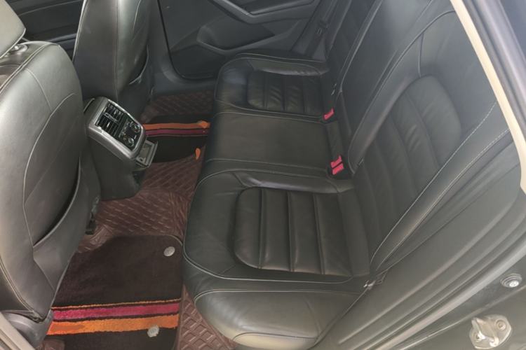 Used Volkswagen Passat 2017 280TSI DSG Luxury Edition Left Rear Seat