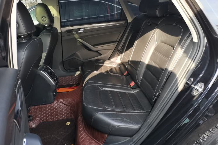 Used Volkswagen Passat 2017 330TSI DSG Luxury Edition Left Rear Seat