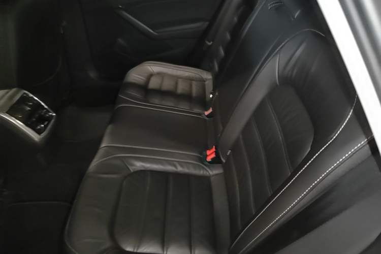 Used Volkswagen Passat 2017 330TSI DSG Luxury Edition Left Rear Seat