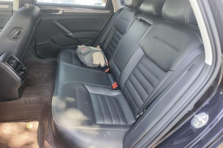 Used Volkswagen Passat 2017 330TSI DSG Luxury Edition Left Rear Seat