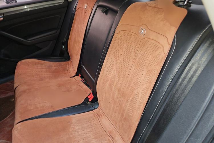 Used Volkswagen Passat 2017 330TSI DSG Luxury Edition Left Rear Seat