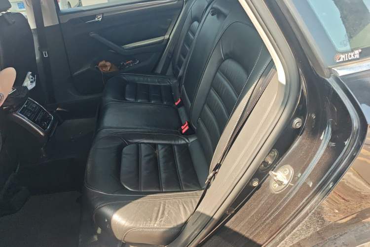 Used Volkswagen Passat 2017 330TSI DSG Luxury Edition Left Rear Seat