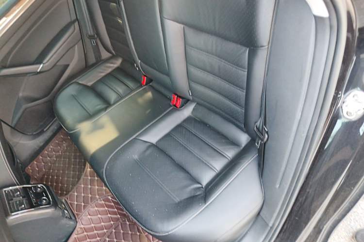 Used Volkswagen Passat 2017 380TSI DSG Prestige Edition Left Rear Seat