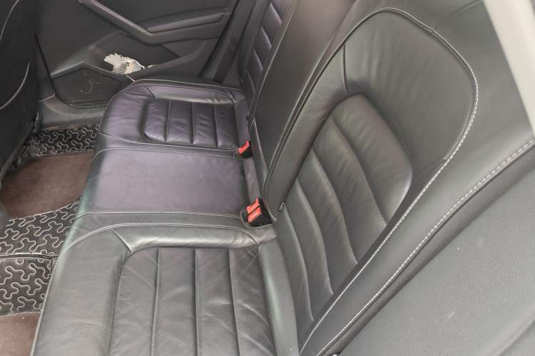 Used Volkswagen Passat 2017 330TSI DSG Luxury Edition Left Rear Seat