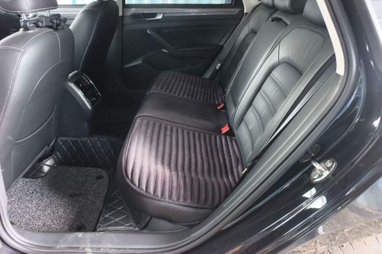Used Volkswagen Passat 2017 330TSI DSG Luxury Edition Left Rear Seat