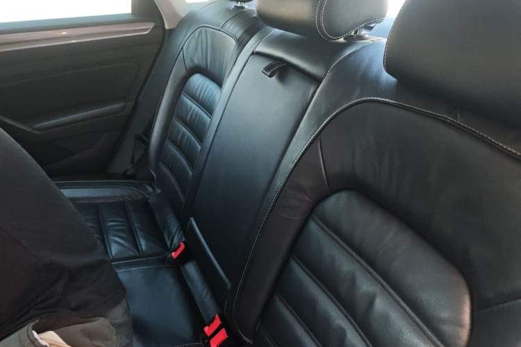 Used Volkswagen Passat 2017 330TSI DSG Luxury Edition Left Rear Seat
