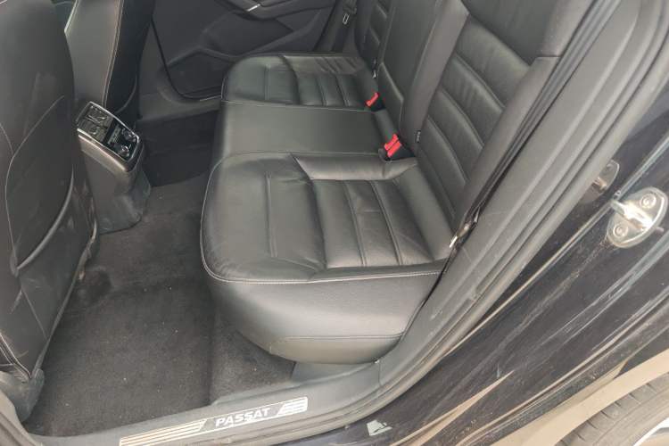 Used Volkswagen Passat 2017 330TSI DSG Prestige Edition Left Rear Seat