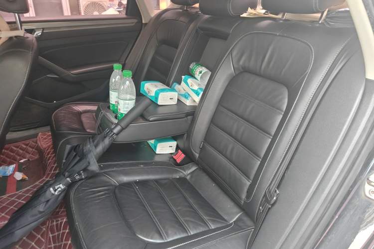 Used Volkswagen Passat 2017 330TSI DSG Luxury Edition Left Rear Seat