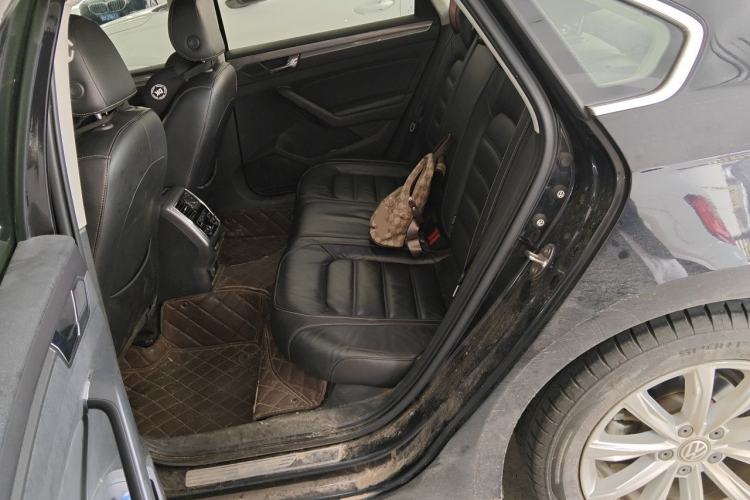 Used Volkswagen Passat 2017 330TSI DSG Luxury Edition Left Rear Seat