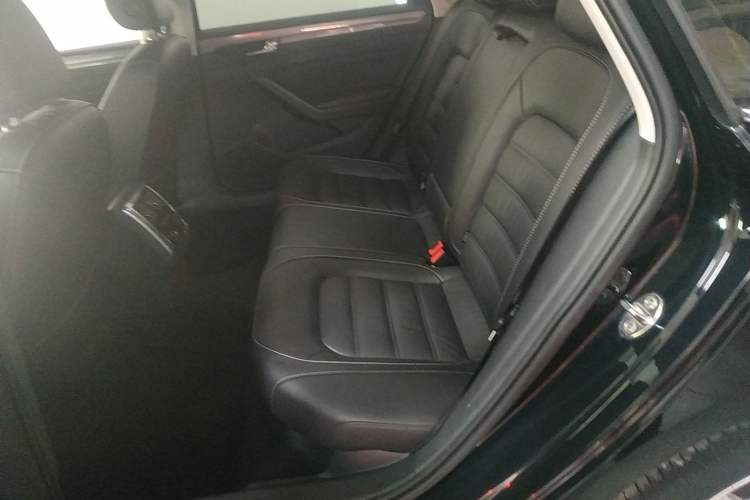 Used Volkswagen Passat 2017 330TSI DSG Luxury Edition Left Rear Seat