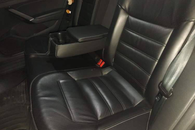 Used Volkswagen Passat 2017 330TSI DSG Prestige Edition Left Rear Seat