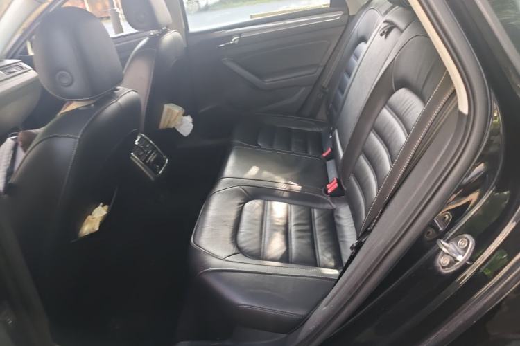 Used Volkswagen Passat 2017 330TSI DSG Luxury Edition Left Rear Seat