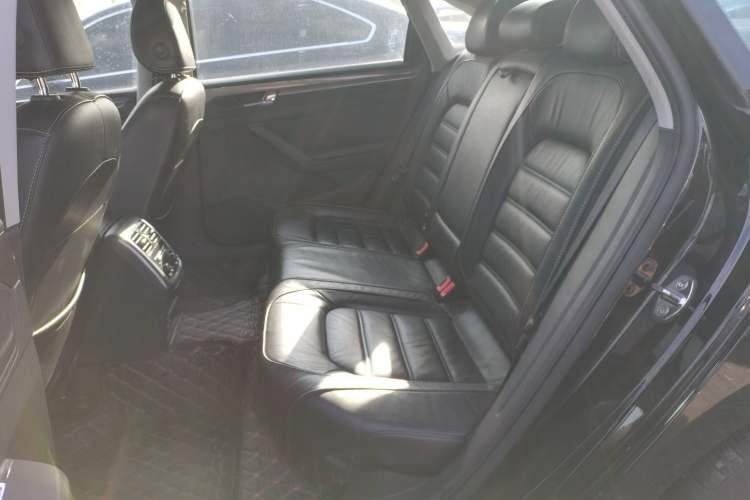 Used Volkswagen Passat 2017 330TSI DSG Luxury Edition Left Rear Seat