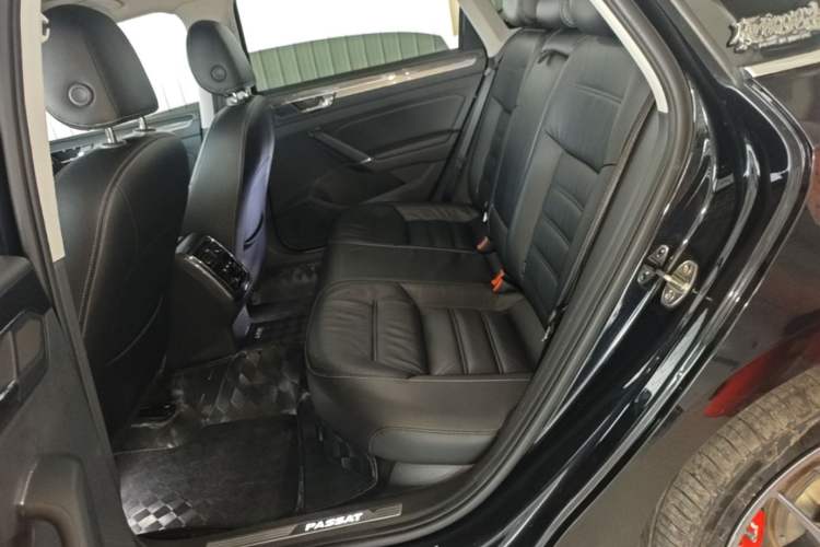 Used Volkswagen Passat 2017 330TSI DSG Prestige Edition Left Rear Seat