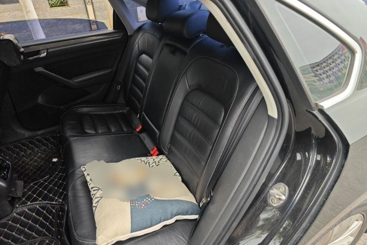 Used Volkswagen Passat 2017 330TSI DSG Luxury Edition Left Rear Seat