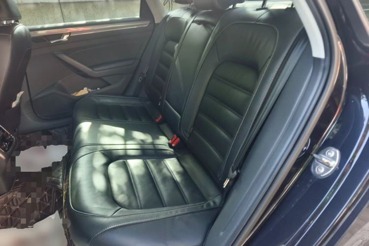Used Volkswagen Passat 2017 330TSI DSG Luxury Edition Left Rear Seat