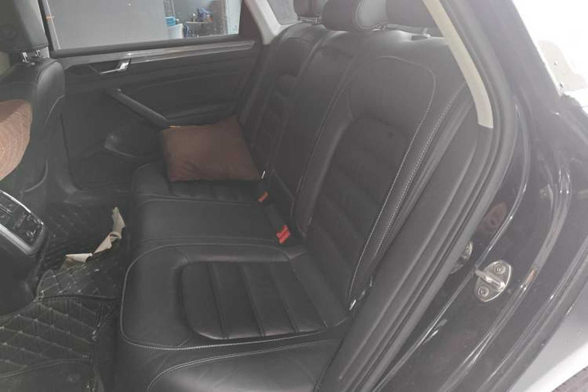 Used Volkswagen Passat 2017 330TSI DSG Luxury Edition Left Rear Seat