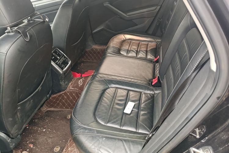 Used Volkswagen Passat 2017 330TSI DSG Luxury Edition Left Rear Seat