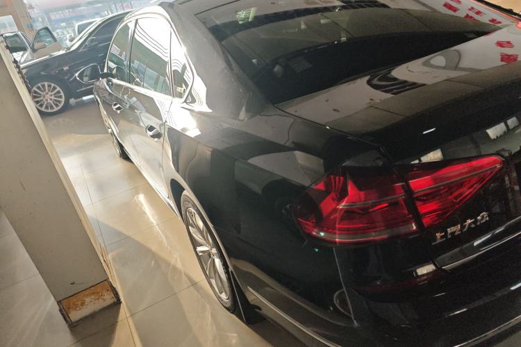 Used Volkswagen Passat 2017 330TSI DSG Luxury Edition Left Side