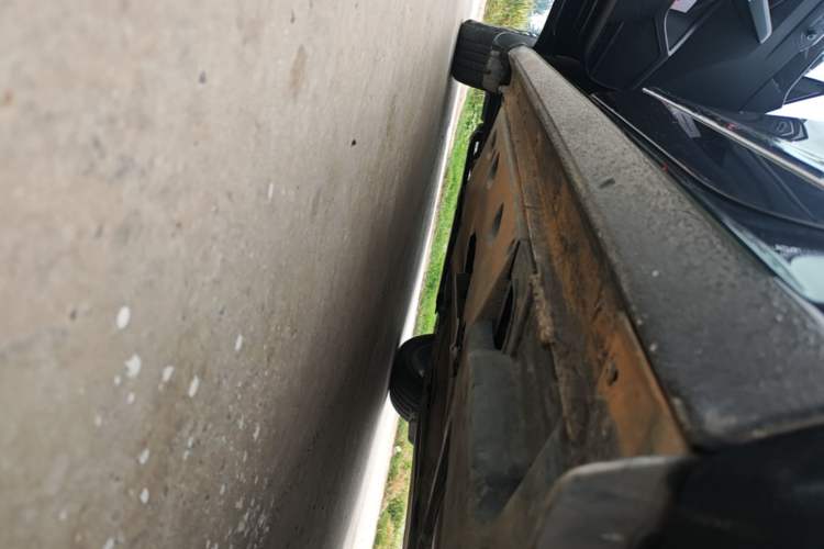 Used Volkswagen Passat 2017 330TSI DSG Prestige Edition Left Side Sill