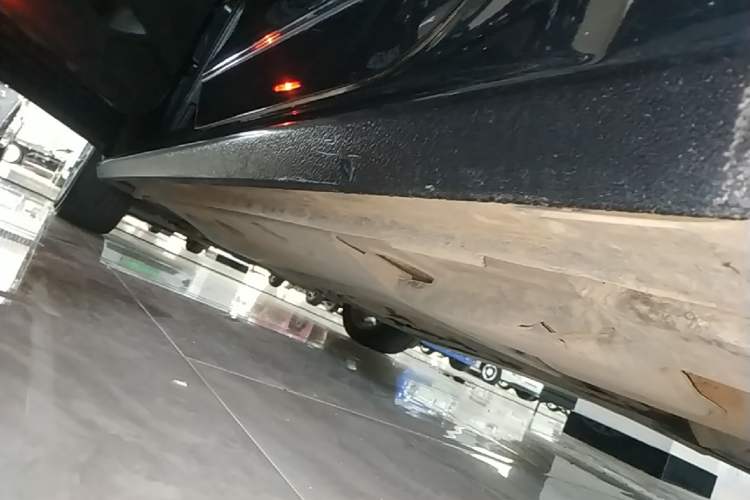 Used Volkswagen Passat 2017 330TSI DSG Luxury Edition Left Side Sill