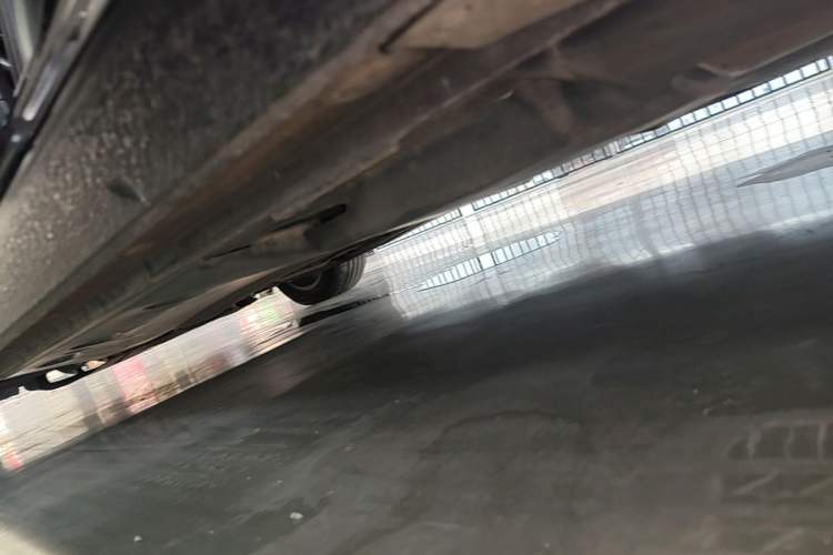 Used Volkswagen Passat 2017 280TSI DSG Luxury Edition Left Side Sill