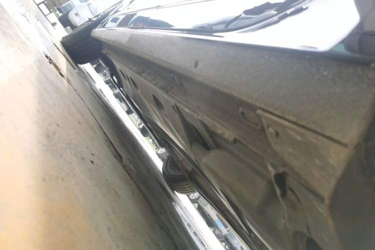 Used Volkswagen Passat 2017 330TSI DSG Prestige Edition Left Side Sill