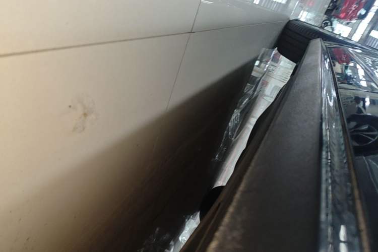 Used Volkswagen Passat 2017 330TSI DSG Luxury Edition Left Side Sill