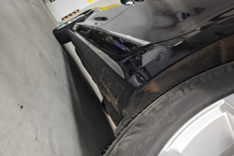 Used Volkswagen Passat 2017 330TSI DSG Luxury Edition Left Side Sill