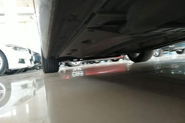 Used Volkswagen Passat 2017 330TSI DSG Luxury Edition Left Side Sill