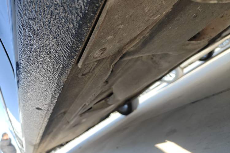 Used Volkswagen Passat 2017 330TSI DSG Luxury Edition Left Side Sill